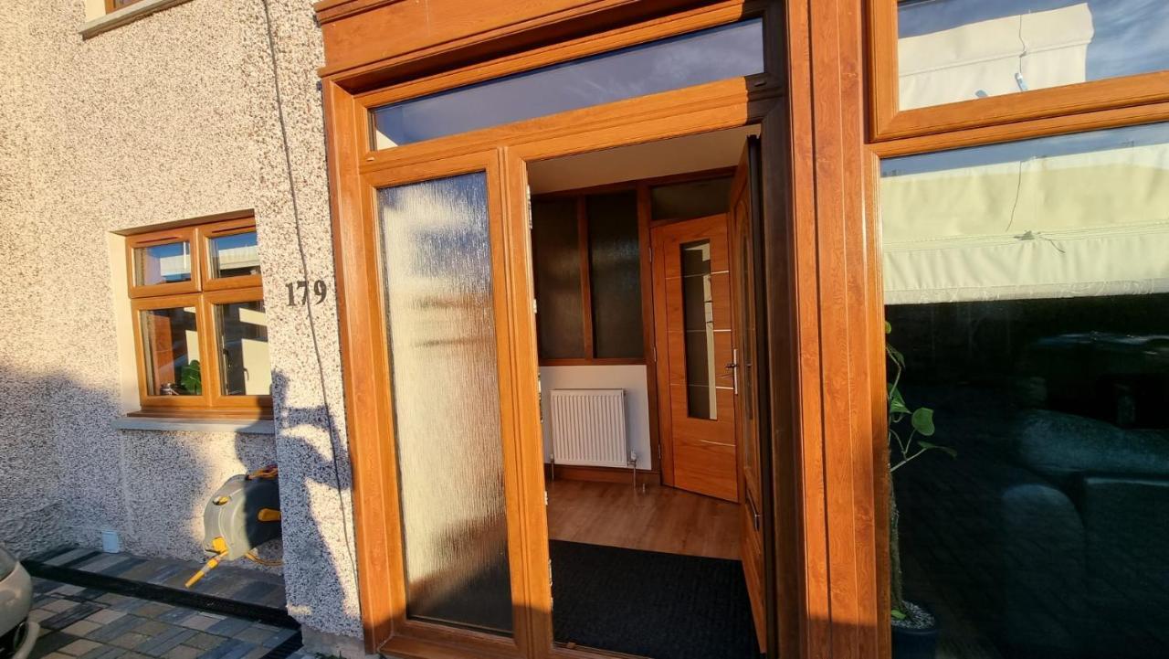 Self-Catering Extended Family Home Edinburgh Exterior photo